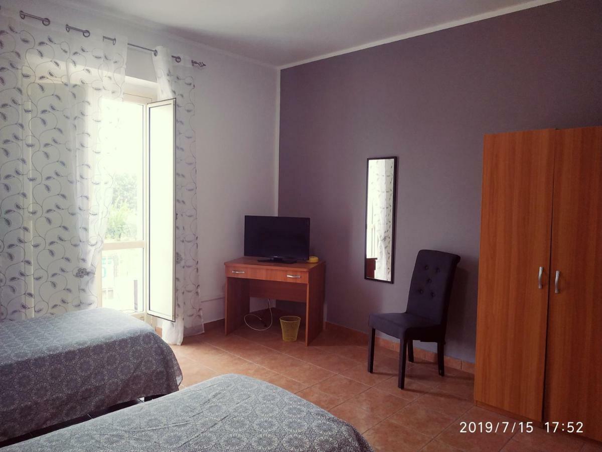 Santa E Maria Affittacamere Lamezia Terme Zimmer foto